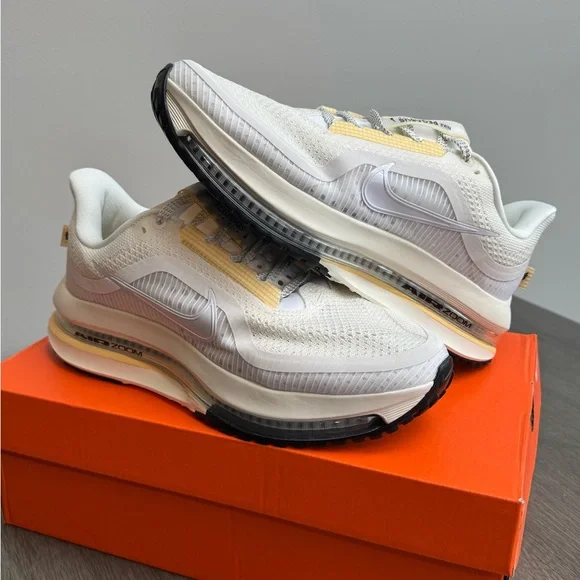 Women’s Nike Pegasus Premium - Picture 1 of 5